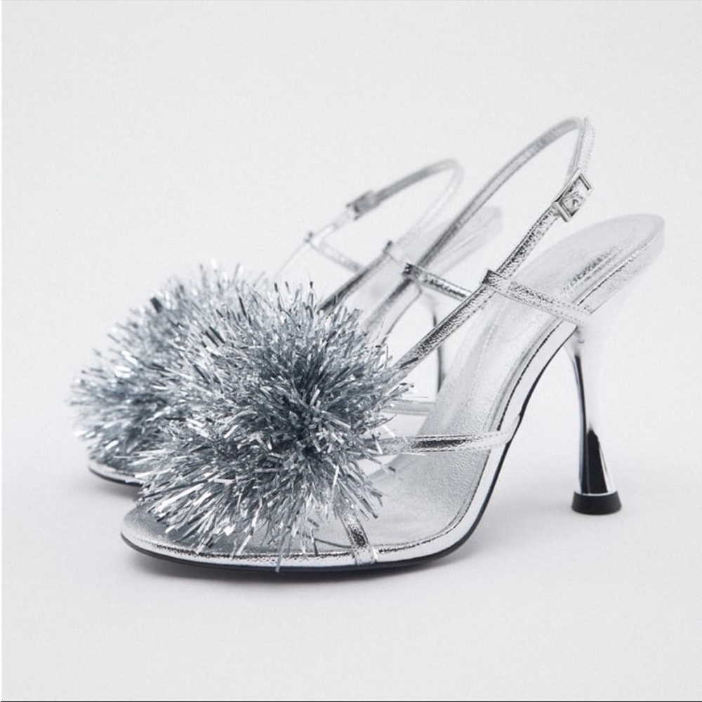BLOGGERS FAV ZARA SILVER METALLIC POMPOM HEELED SANDALS NWT SIZE 7.5NWT